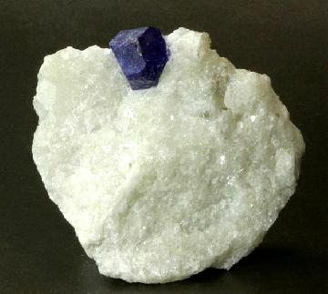 RG0810 Lazurite from Sar-e Sang, Kokscha Valley, Badakhshan Province, Afghanistan