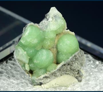 TN134 Wavellite from Montgomery Co., Arkansas, USA